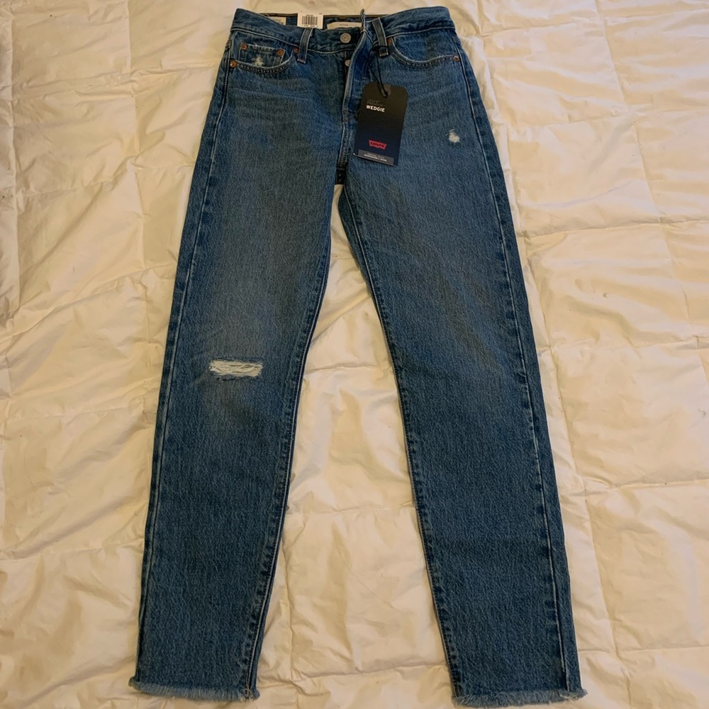 Levi’s Wedgie Distressed Jeans